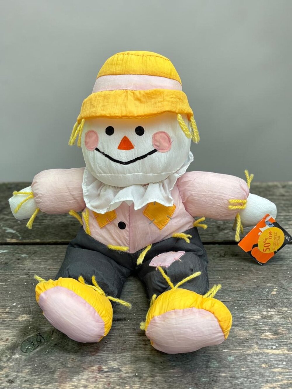 Vintage Gibson 1995 Scarecrow Stuffed Plush Decoration With Yellow Hat & Patchwo